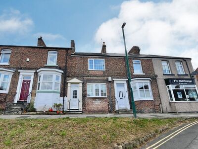 2 bedroom Mid Terrace House for sale