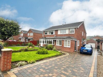 Dulverton Way, 3 bedroom Semi Detached House for sale, £265,000