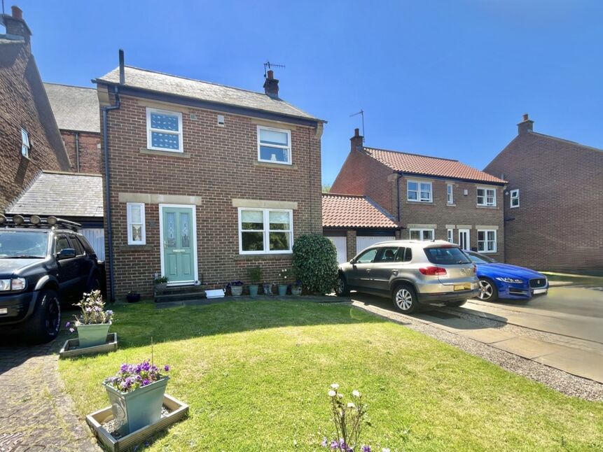 Main image of 3 bedroom Detached House for sale, Lawns Gill, Skelton-in-Cleveland, North Yorkshire, TS12