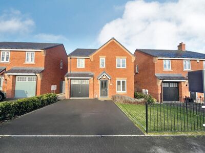 Nightingale Road, 4 bedroom Detached House to rent, £1,250 pcm