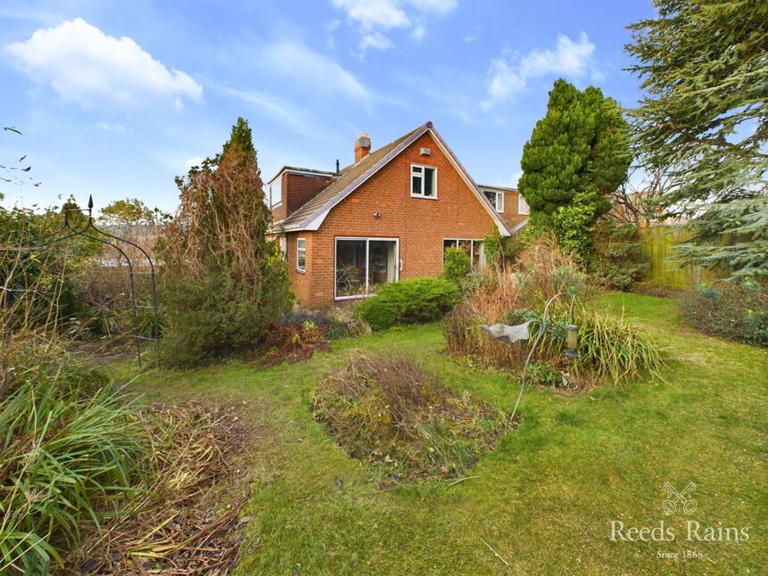 Main image of 5 bedroom Detached House for sale, Latimer Lane, Guisborough, North Yorkshire, TS14