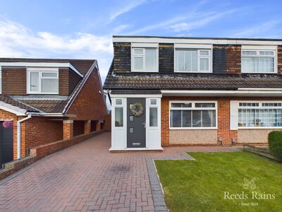 Lauderdale Drive, 3 bedroom Semi Detached House for sale, £225,000