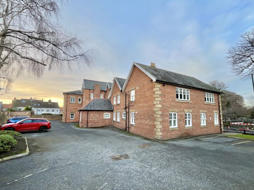 Main image of 2 bedroom  Flat for sale, Whitby Lane, Guisborough, North Yorkshire, TS14