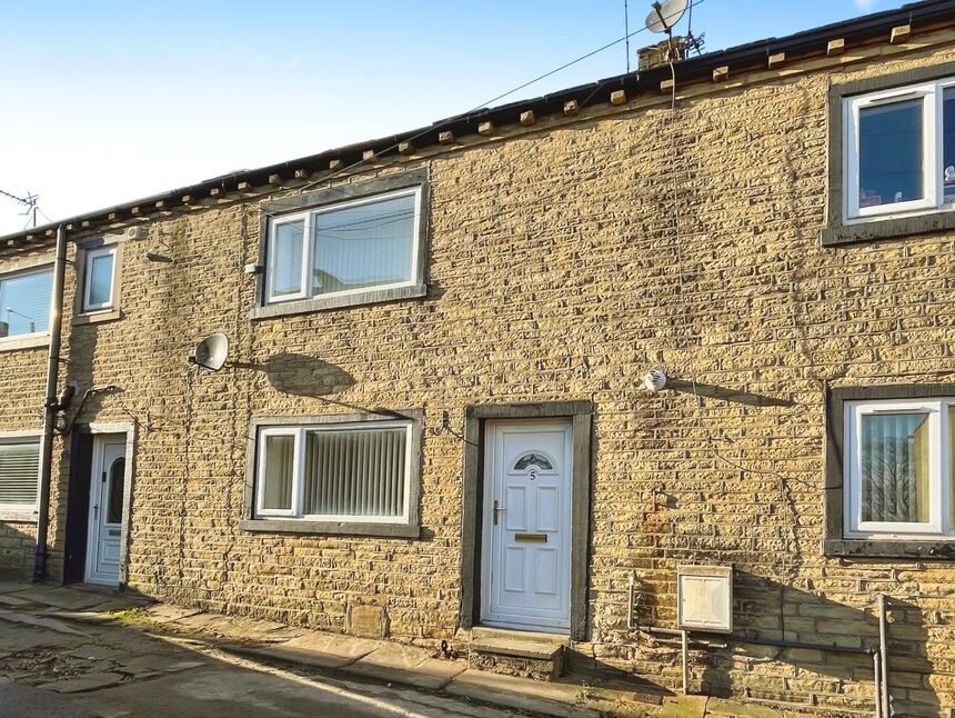 Main image of 1 bedroom Mid Terrace House to rent, Berrys Buildings, Halifax, West Yorkshire, HX2