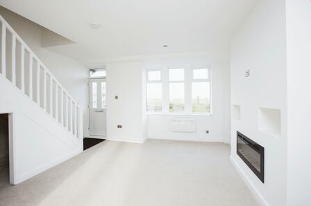 The Hame, 2 bedroom End Terrace House for sale, £230,000