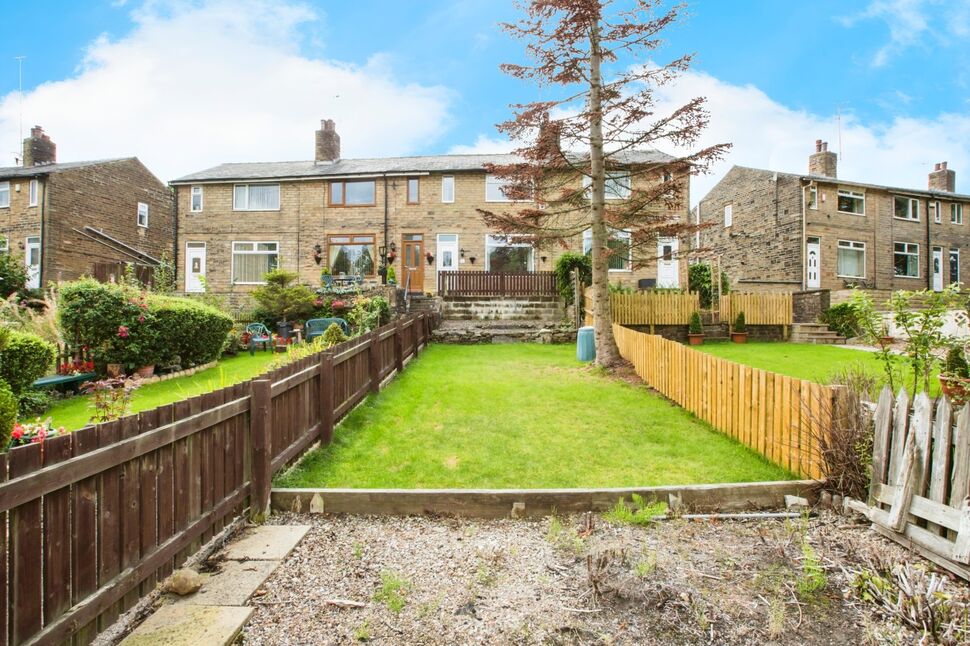 Main image of 2 bedroom Mid Terrace House for sale, Hebble Gardens, Halifax, West Yorkshire, HX2