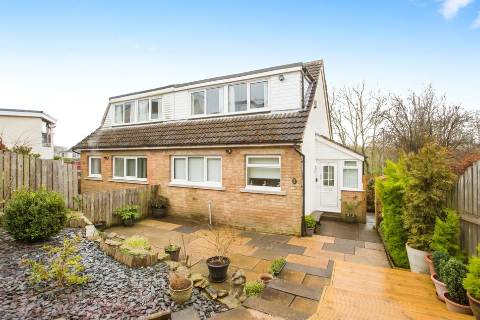 Main image of 3 bedroom Semi Detached House for sale, Beechwood Avenue, Shelf, West Yorkshire, HX3