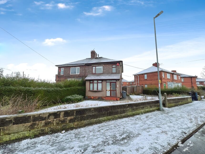 Main image of 1 bedroom Semi Detached House for sale, Whitehouse Road, Stoke-on-Trent, Staffordshire, ST2