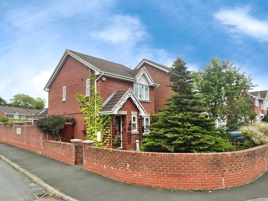 Main image of 3 bedroom Detached House for sale, Alicia Way, Stoke-on-Trent, Staffordshire, ST2