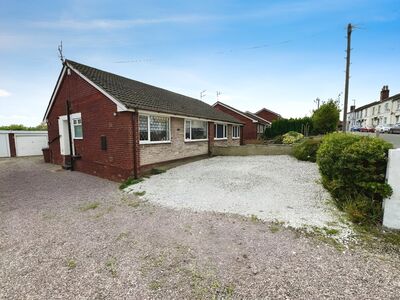 2 bedroom Semi Detached Bungalow for sale