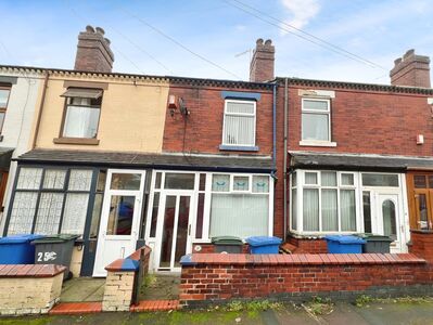 2 bedroom Mid Terrace House for sale