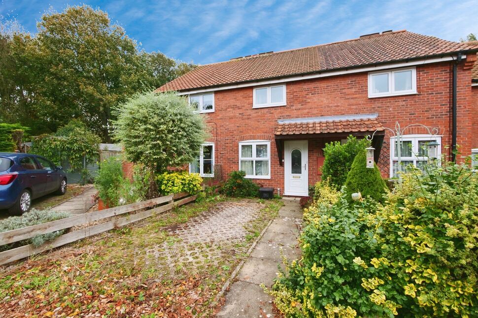 Main image of 2 bedroom Mid Terrace House for sale, Woodland Place, New Earswick, North Yorkshire, YO32