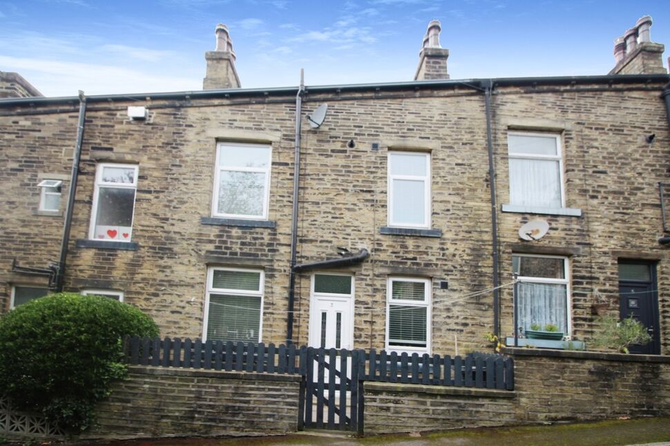 Main image of 2 bedroom Mid Terrace House to rent, Banksfield Road, Hebden Bridge, West Yorkshire, HX7