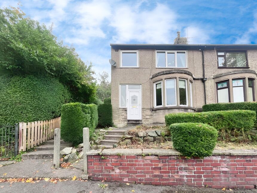 Main image of 3 bedroom Semi Detached House for sale, Oak Avenue, Todmorden, West Yorkshire, OL14