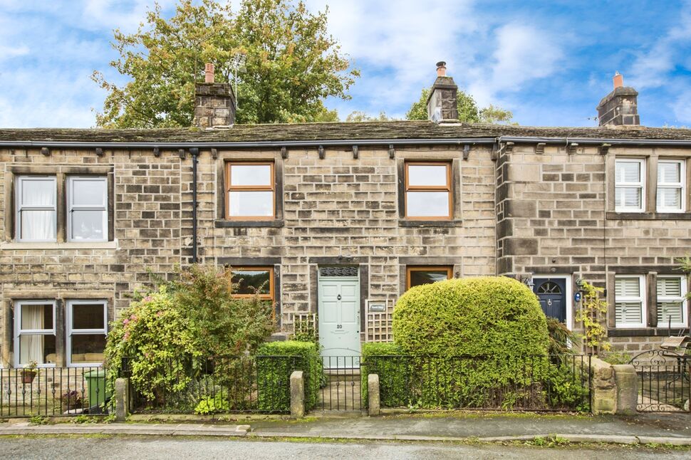 Main image of 2 bedroom Mid Terrace House for sale, Square, Mytholmroyd, Hebden Bridge, HX7