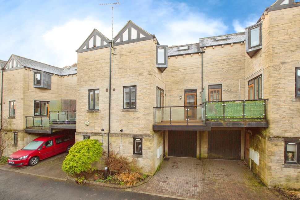 Main image of 3 bedroom Mid Terrace House for sale, Palace House Road, Hebden Bridge, HX7