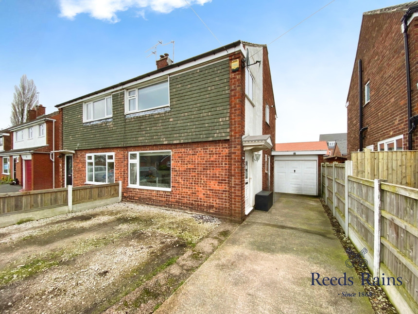 Main image of 3 bedroom Semi Detached House for sale, Eastgate Road, Holmes Chapel, Cheshire, CW4