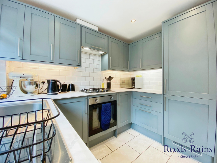 Kitchen Dining Area