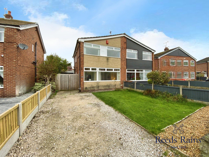 Main image of 3 bedroom Semi Detached House for sale, Manor Crescent, Middlewich, Cheshire, CW10