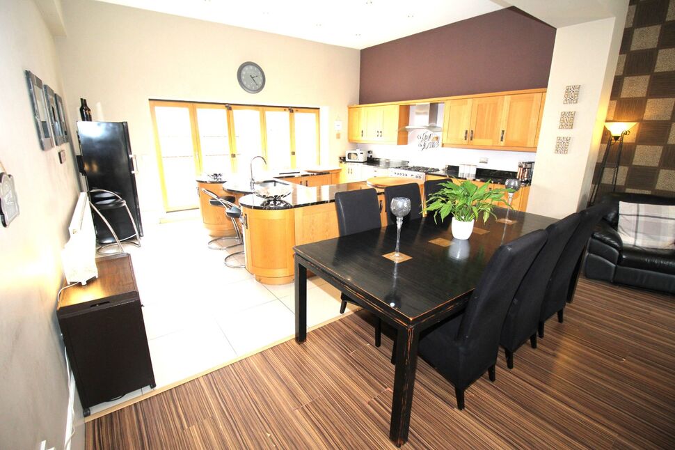 Kitchen / Family Room