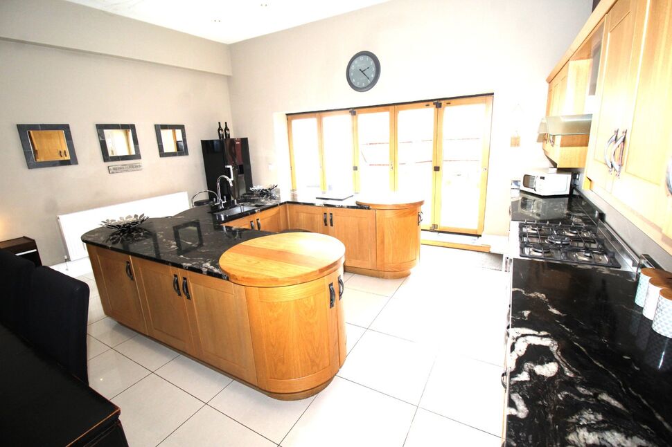 Kitchen / Family Room