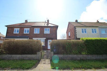 Dumfries Crescent, 2 bedroom Semi Detached House for sale, £120,000