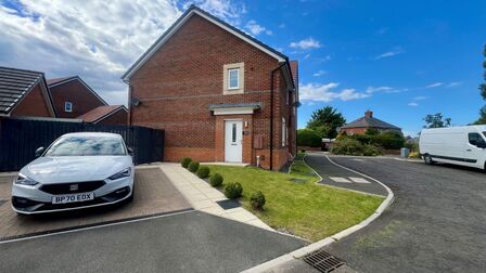 Portrush Drive, 3 bedroom Semi Detached House for sale, £225,000