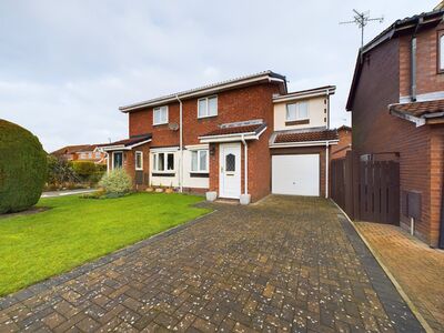 North Drive, 3 bedroom Semi Detached House for sale, £195,000