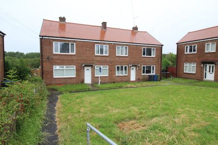 Simonside View, 1 bedroom Semi Detached Flat to rent, £595 pcm