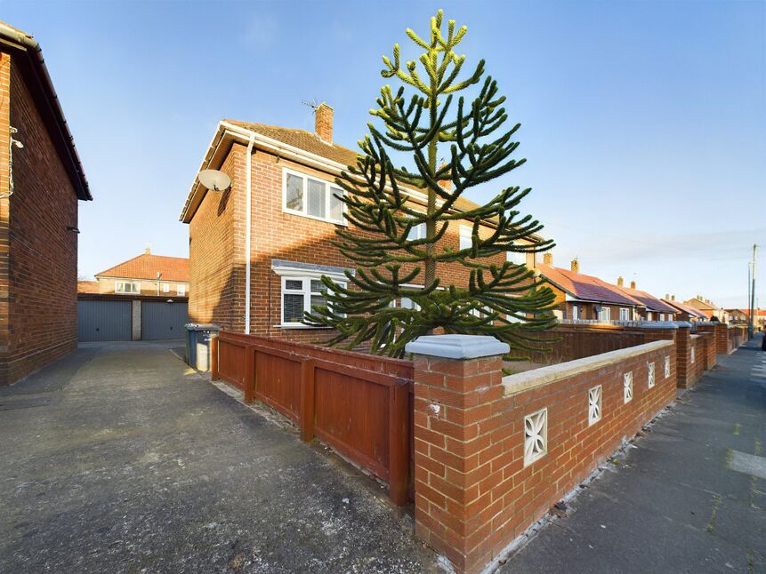 Main image of 3 bedroom Semi Detached House for sale, Clyde Avenue, Hebburn, Tyne and Wear, NE31