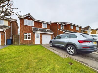 Sullivan Walk, 3 bedroom Detached House for sale, £230,000