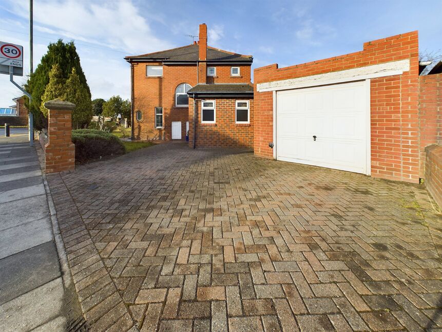 Main image of 3 bedroom Semi Detached House for sale, Burn Heads Road, Hebburn, Tyne And Wear, NE31