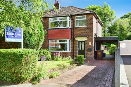 Chatsworth Road, 3 bedroom Semi Detached House for sale, £350,000