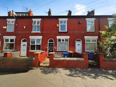 Crosby Street, 2 bedroom Mid Terrace House for sale, £220,000