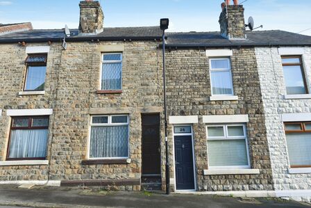 3 bedroom Mid Terrace House for sale