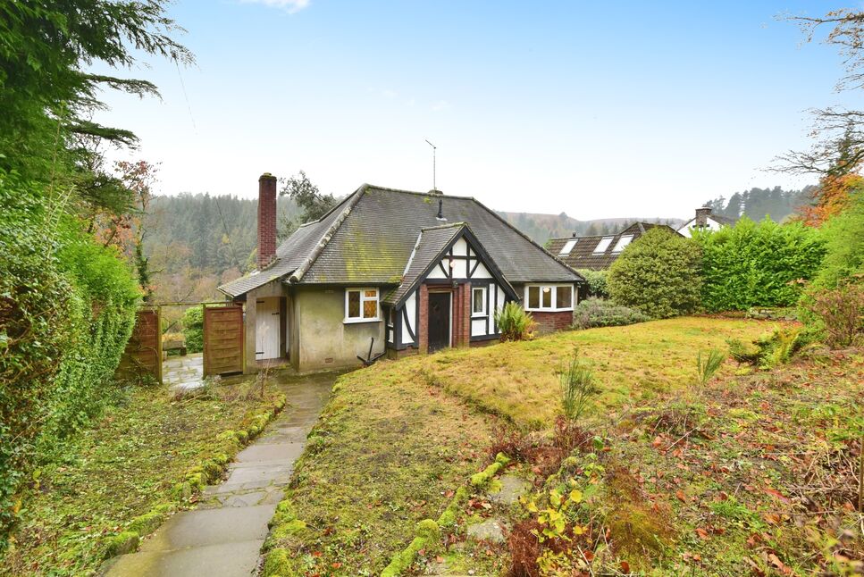 Main image of 2 bedroom Detached Bungalow for sale, Hollow Meadows, Sheffield, South Yorkshire, S6