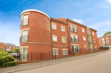 Holywell Heights, 2 bedroom  Flat for sale, £110,000