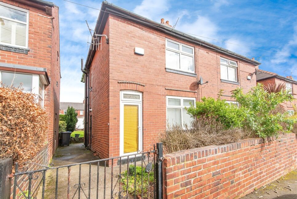 Main image of 3 bedroom Semi Detached House to rent, Gillott Road, Sheffield, South Yorkshire, S6