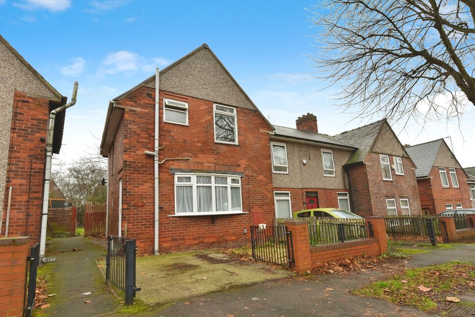 Main image of 3 bedroom End Terrace House for sale, Horninglow Road, Sheffield, South Yorkshire, S5