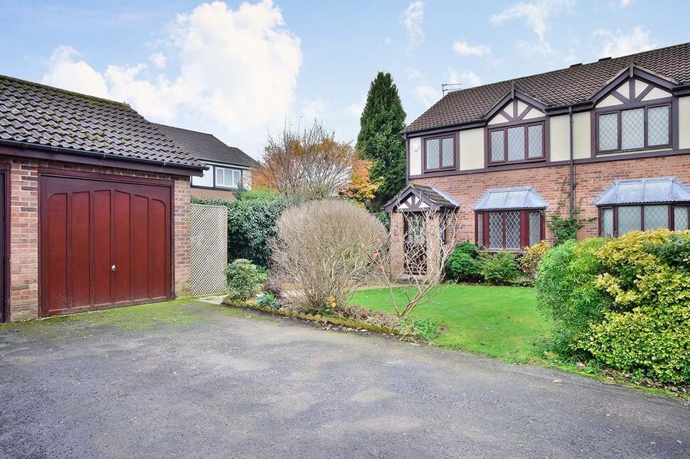 Main image of 3 bedroom Semi Detached House to rent, Ploughmans Way, Tytherington, Cheshire, SK10