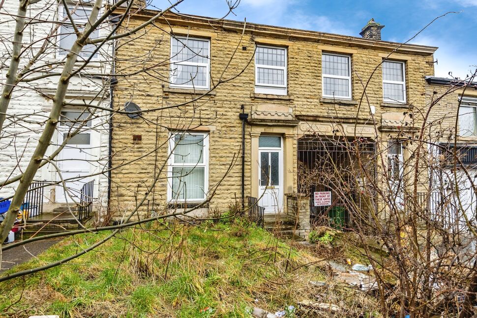 Main image of 1 bedroom  Flat for sale, Eleanor Street, Fartown, Huddersfield, West Yorkshire, HD1