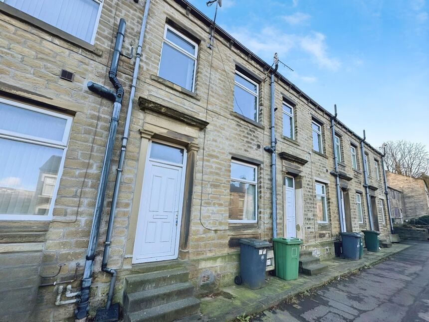 Main image of 1 bedroom  Property to rent, Manchester Road, Linthwaite, West Yorkshire, HD7