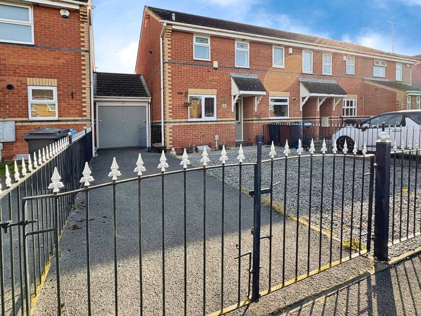 Main image of 2 bedroom End Terrace House for sale, Beamsley Way, Kingswood, East Yorkshire, HU7