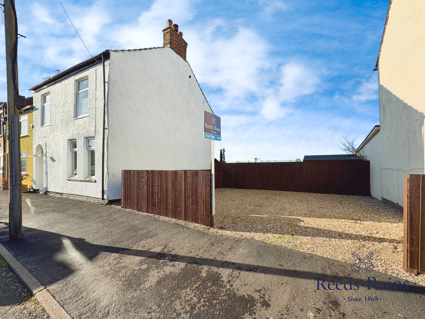 Main image of 2 bedroom End Terrace House for sale, Main Street, Paull, Hull, HU12