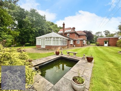 Main Road, 4 bedroom Detached House for sale, £595,000