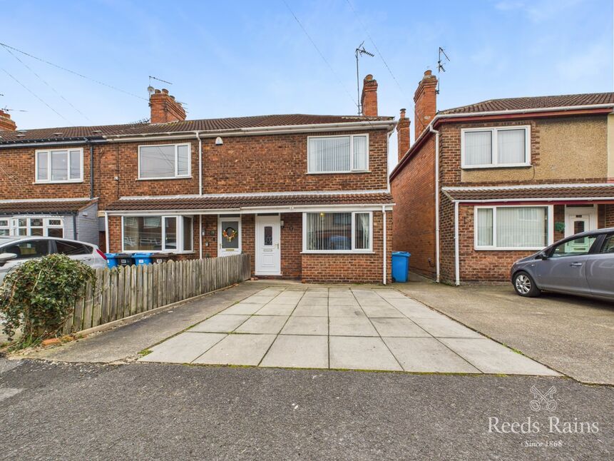 Main image of 2 bedroom End Terrace House for sale, Harewood Avenue, Hull, East Yorkshire, HU9