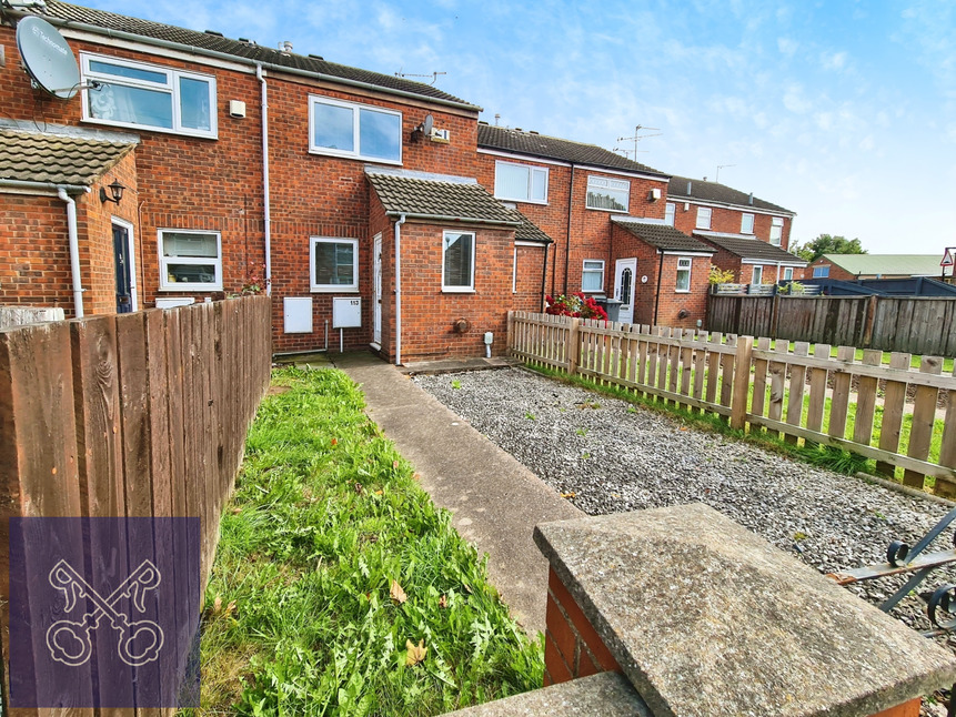 Main image of 2 bedroom Mid Terrace House for sale, Southcoates Avenue, Hull, East Yorkshire, HU9