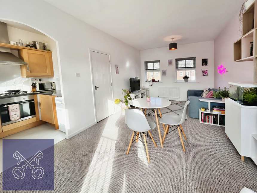 Sitting / Dining Room