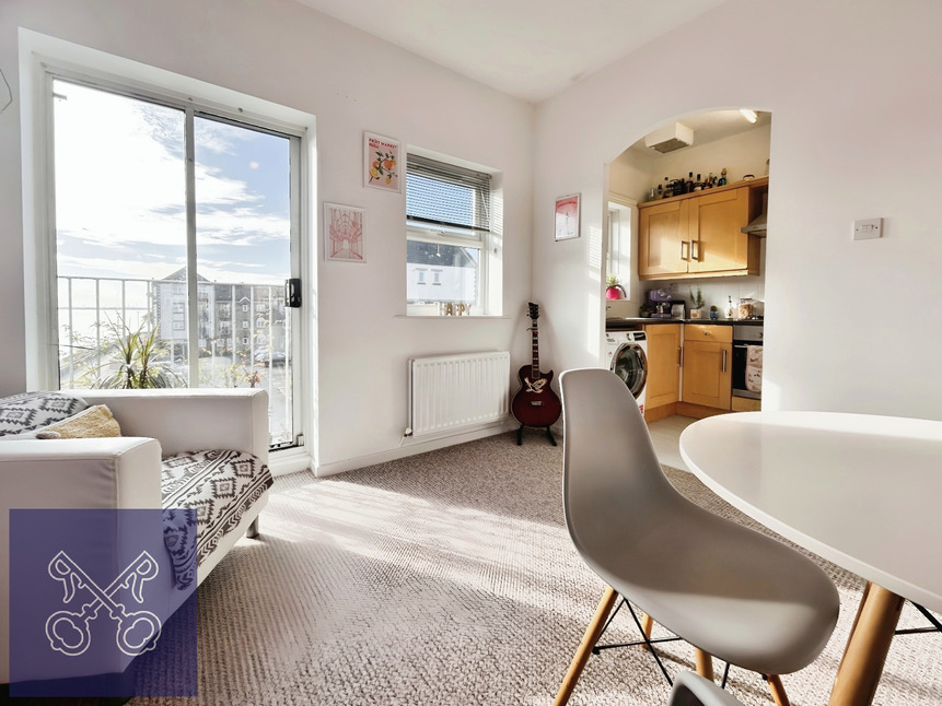 Sitting / Dining Room