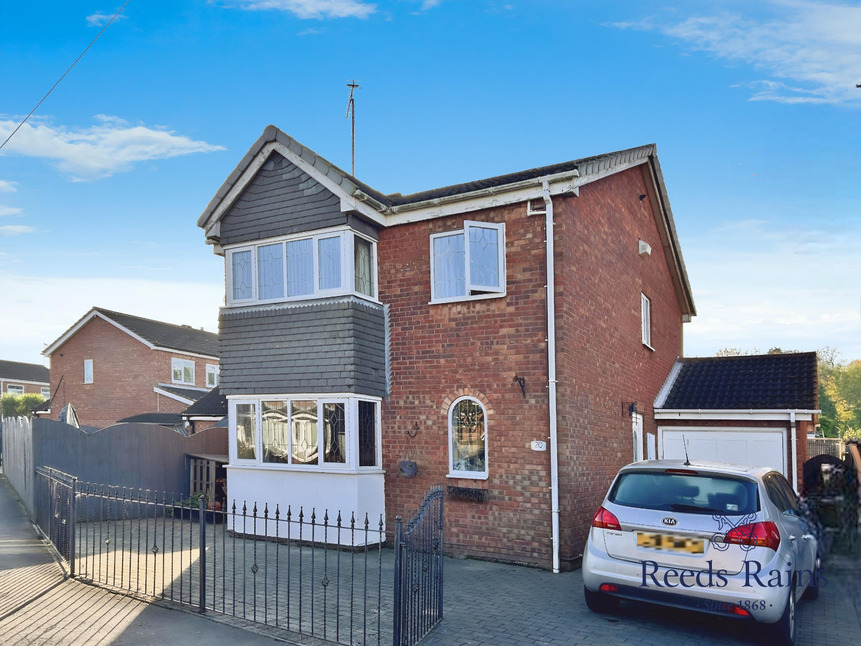 Main image of 4 bedroom Detached House for sale, Langsett Road, Hull, HU8